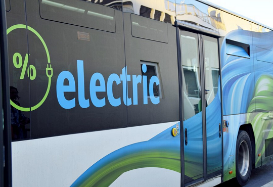 Hitachi and JBM Collaborate to Launch BatteryManager in Indian EV Sector